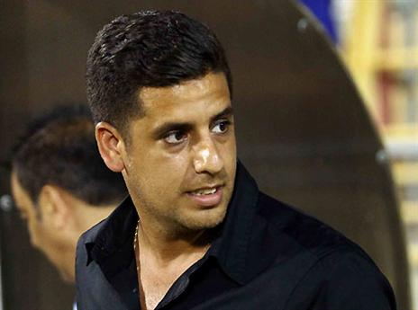 עידן בר און. כאב ראש רציני (עודד קרני)