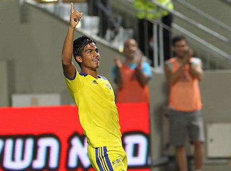 פרץ. כמעט כולם כבשו (דני מרון)