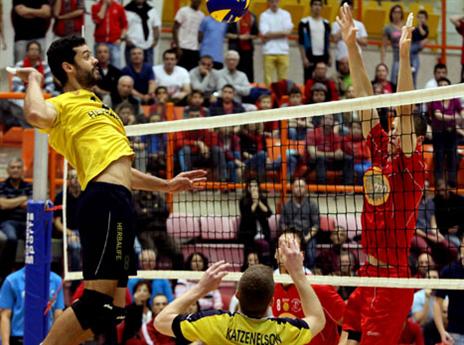 בלי זרים, עם הרבה אמביציה. גם מכבי ת"א פותחת עונה דייויד סילברמן, איגוד הכדורעף