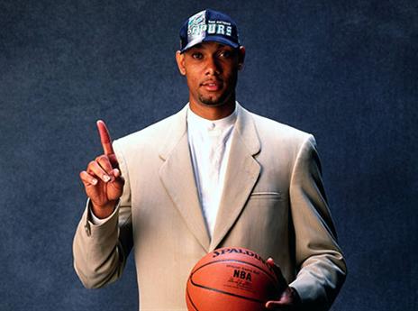 הבחירה מספר 1 בדראפט 1997 (כל התמונות: Getty)