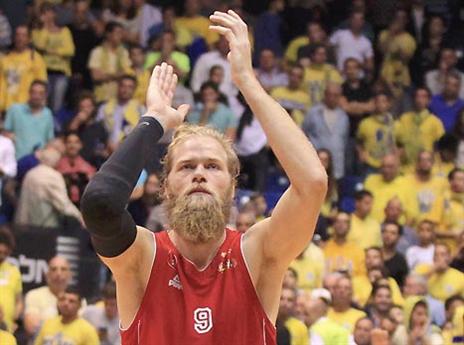 גם שולדבראנד הצטרף לחגיגות. (צילום: אלן שיבר)