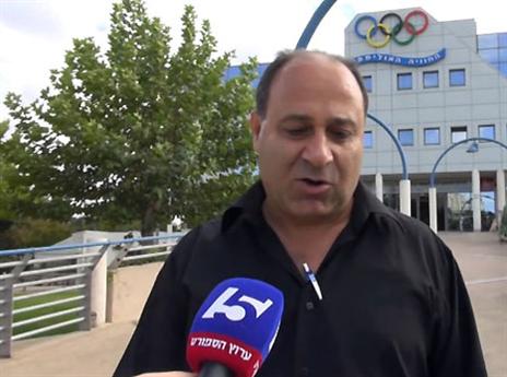 אבו יונס, עוזב את המועדון