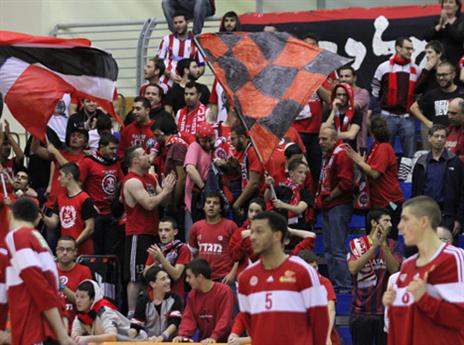 אוהדי ירושלים יהיו שמחים גם אחרי המשחק ברוסיה? (יוסי לזרוף)