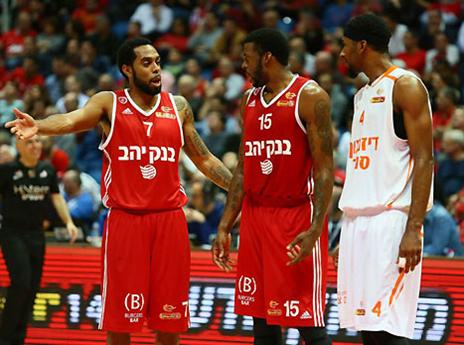 קיצ'ן וסמית', הקבוצה מעל לכל ((לירון מולדובן, אתר המנהלת)