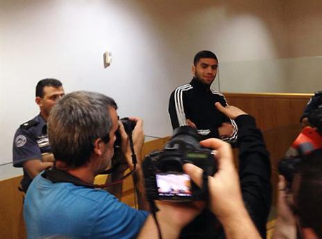 סירב לדבר בדיון