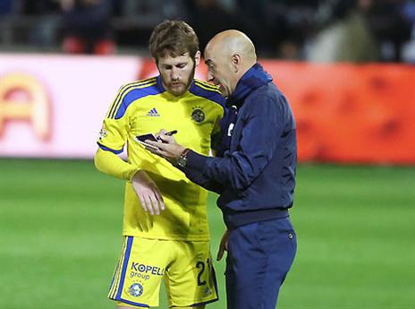 פאקו וייני, יצאו מאוכזבים (אלן שיבר)