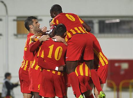 תיקו שכולו ניצחון. שחקני אשדוד (אלן שיבר)