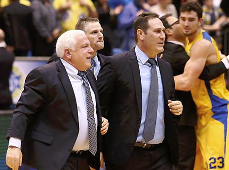 יסתדרו גם בחוץ? (אלן שיבר)