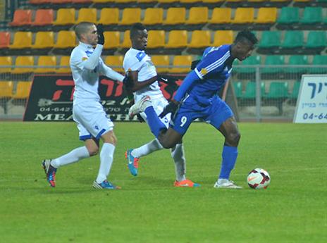 לא יגיע לבירה. קהינדה (ארנון לוי, דאבל פס)