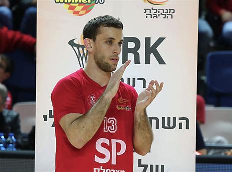 סקוורר, קיבל פרס לפני הפתיחה (אלן שיבר)