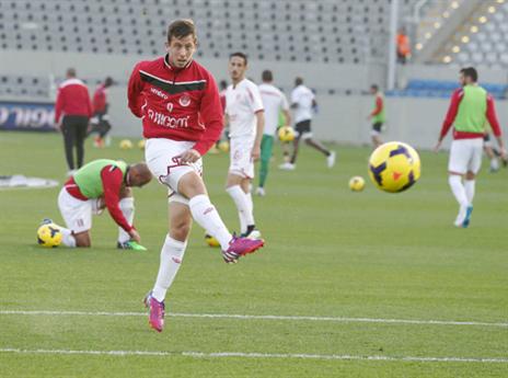 רייכרט. "היחס של האוהדים בושה וחרפה" (אלן שיבר)