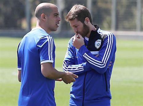 מכבי ת"א מובילה את הסגל. ייני ובן חיים (אלן שיבר)