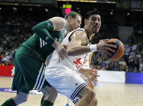 בלי הפתעות, הבלאנקוס סיימו בראשות הבית (getty)