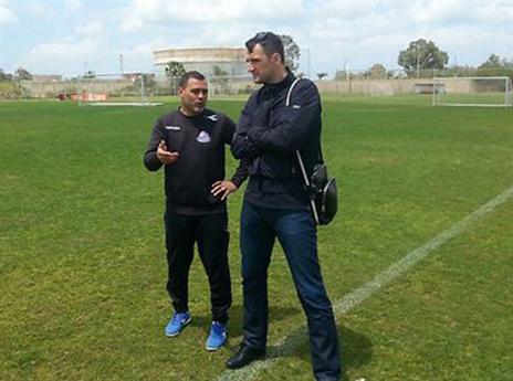 גלושצ'ביץ' עם טל בנין.