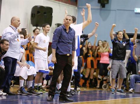 השיגו ניצחון לאחר שני הפסדים רצופים (אלן שיבר)