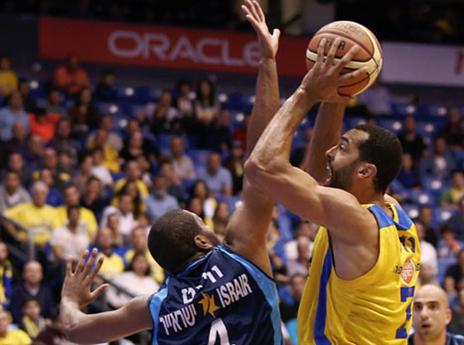 "שחקן חשוב בהיררכיה", רנדל (עודד קרני)