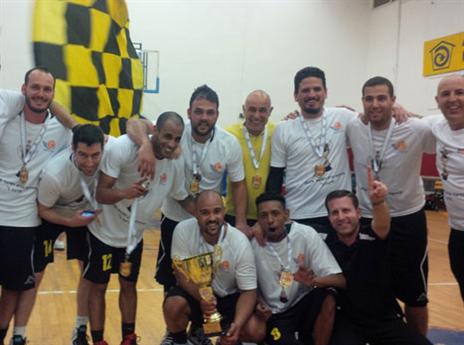 ניצחון דרמטי (סשה רוזנבלט)