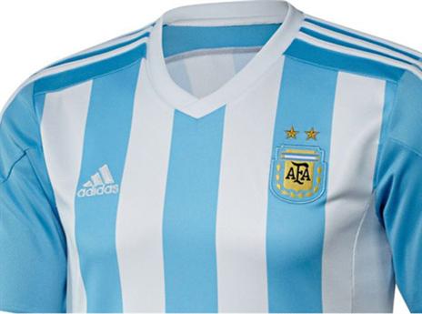 זה מה שמסי וחבריו הולכים ללבוש