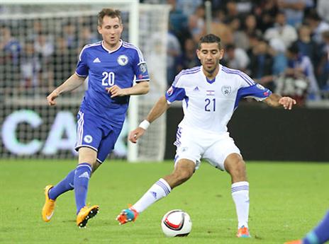 טיבי ישחק בבוסניה? (אלן שיבר)