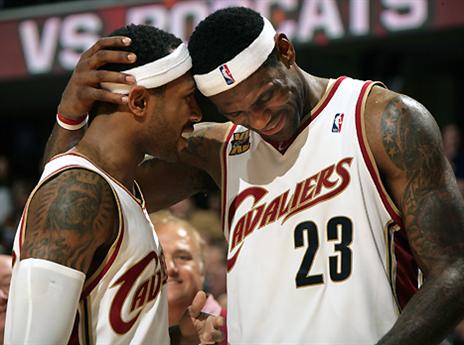 בדיוק מה שהיה חסר לקאבס? וויליאמס עם לברון (gettyimages)