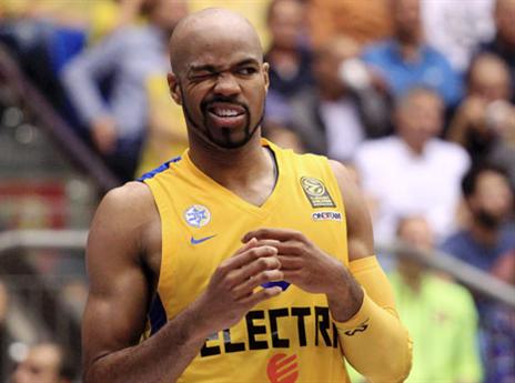 טיוס. בפאו בונים סגל מרשים (אלן שיבר)