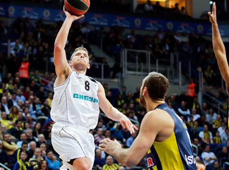 מקל. נתן מילה לאלופה (getty)