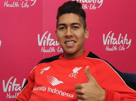 רשמית אדום (צילום: אתר רשמי ליברפול)