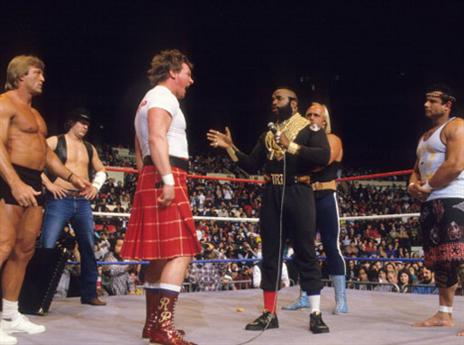 פייפר עם מיסטר טי, האלק הוגן וחברים (getty)