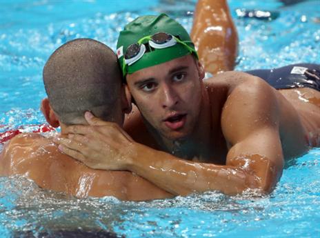 צ'אד דה קלוס מברך את צה. רק כסף לדרום אפריקני (getty)