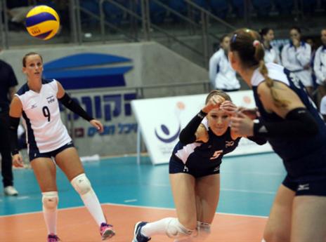 ניצחון ענק על אחת הנבחרות החזקות ביבשת (צילום: איגוד הכדורעף)