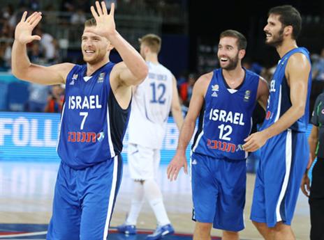 מקל. "הניצחון היה עם הלב" (אלן שיבר, צרפת)