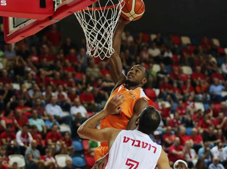 כריס רייט, נוגע בשמיים (אלן שיבר)