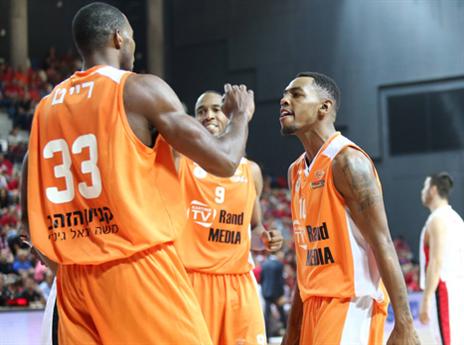 הכתומים עדיין מושלמים (אלן שיבר)