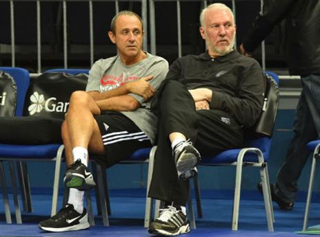 עם פופוביץ'. לומד ממנו המון (getty)