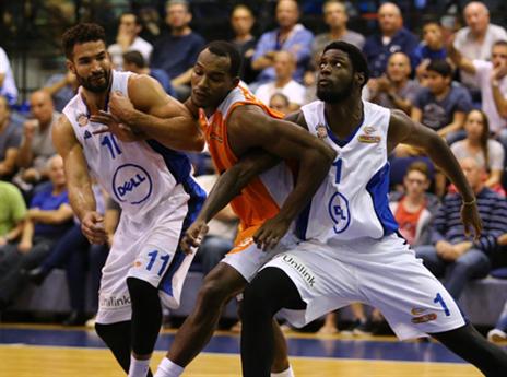 הרצליה עצרה את הלהיט של הליגה (צילום: לירון מולדובן)