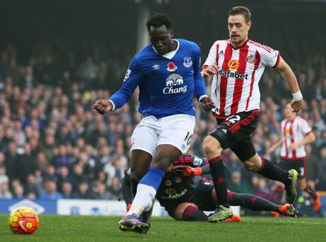 לוקאקו. בליץ במחצית השנייה (getty)