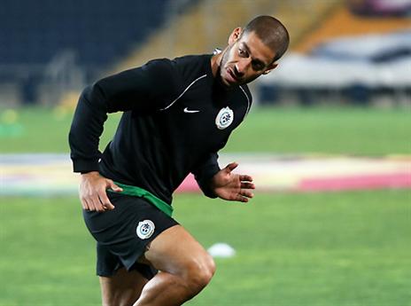 "עטר חייב להיות בקדמת הבמה" (אלן שיבר)