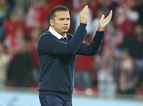 בכר. כדאי לו לשמור על צניעות (צילום: אלן שיבר)