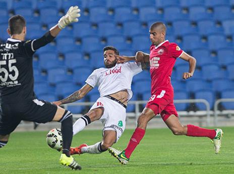 גלזר. למרות הספיגות, זכה למחמאות (צילום: עודד קרני)