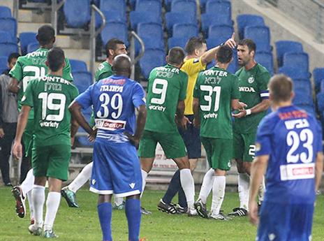 שכטר מורחק (אלן שיבר)