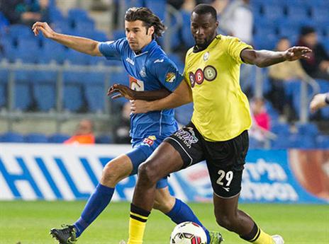 פתח בחוד. סיסיי (עודד קרני)