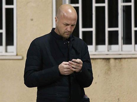 מחפש זרים בטלפון? (אלן שיבר)