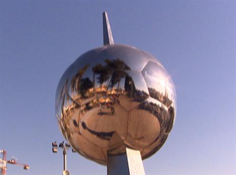 האנדרטה לזכרו של קינד ז"ל