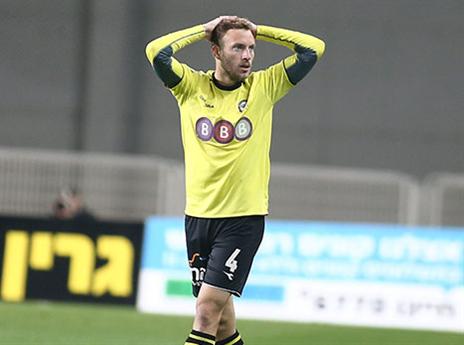 ורד. "לא משנה אם היה אדום" (אלן שיבר)