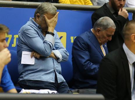 מרימים ידיים. מזרחי ופדרמן (אלן שיבר)