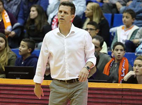 אברהמי על הקווים (אלן שיבר)