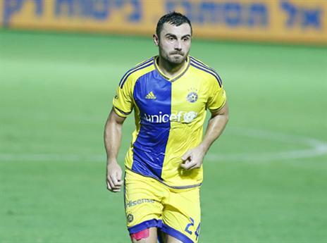 חיפה עוקבת אחרי ההתפתחויות סביב מיטרוביץ' (צילום: אלן שיבר)