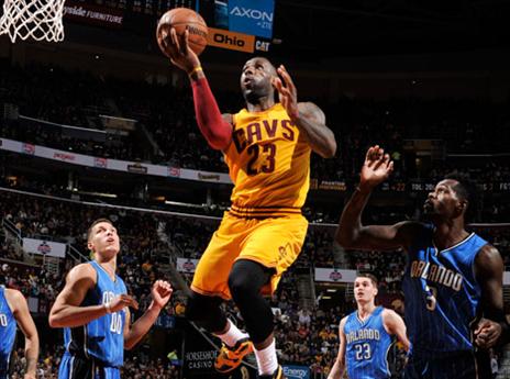 ג'יימס. הופעה חד צדדית (getty)