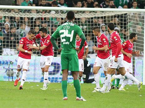 בדקה ה-35 בוזגלו גם היה זה שהשווה את התוצאה (אלן שיבר)