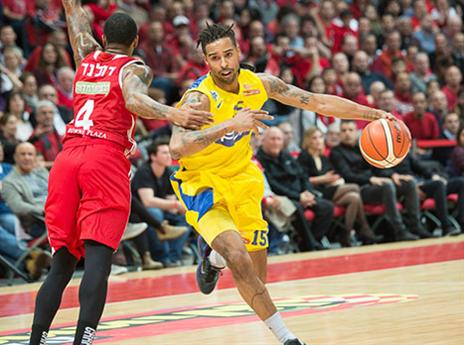 מקבל גיבוי מהמועדון. לנדסברג (עודד קרני)